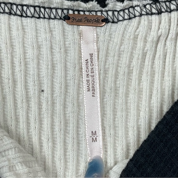 Free People Josie Printed Mixed Knit Pullover Top Size Medium Women - Picture 9 of 10